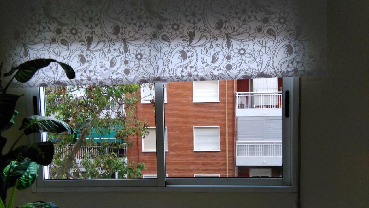 Apartamento Ciudad De Las Ciencias 2 Valencia Luaran gambar