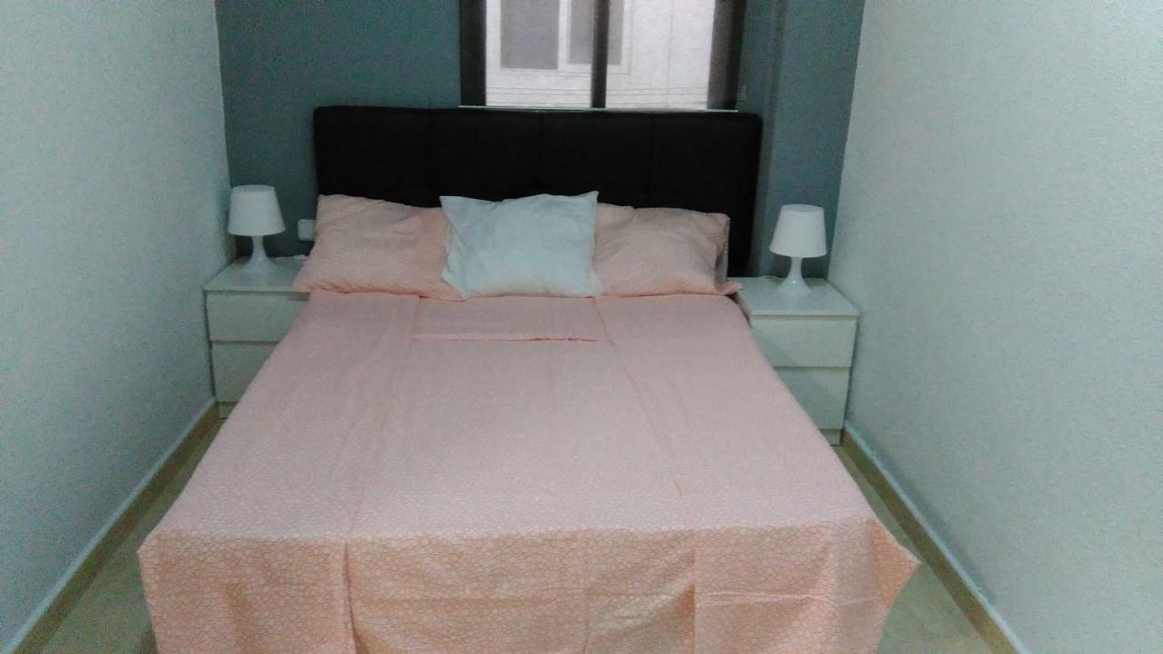 Apartamento Ciudad De Las Ciencias 2 Valencia Luaran gambar