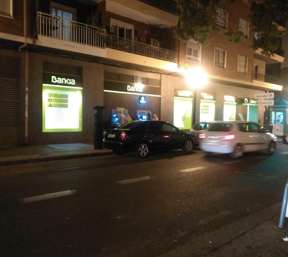 Apartamento Ciudad De Las Ciencias 2 Valencia Luaran gambar